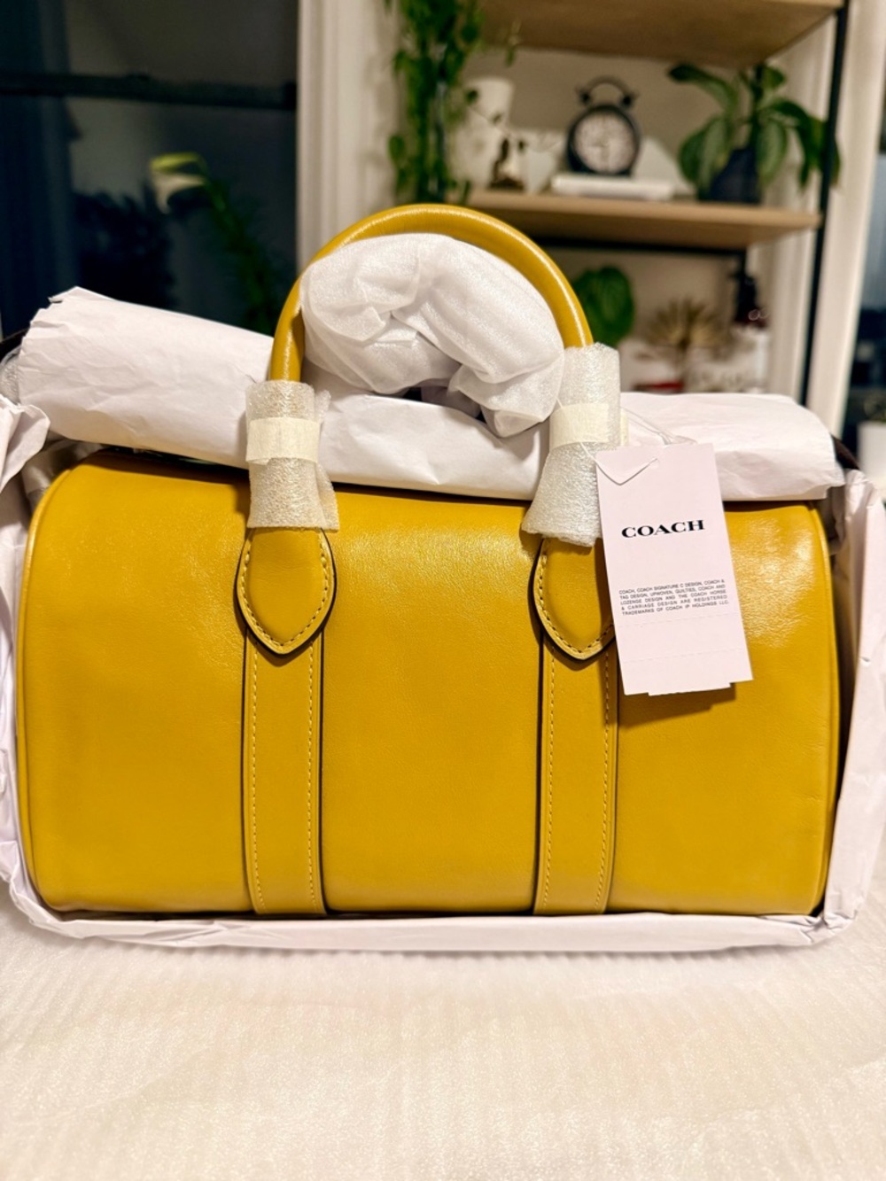 Coach Compass 25 in Honeycomb - Picture 2 of 9